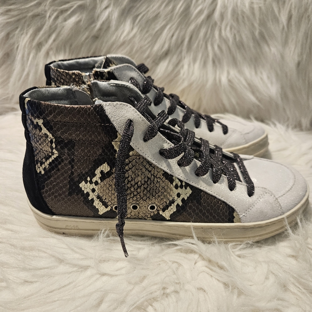 NWOT P448 Skate Snakeskin Print High Top Sneakers